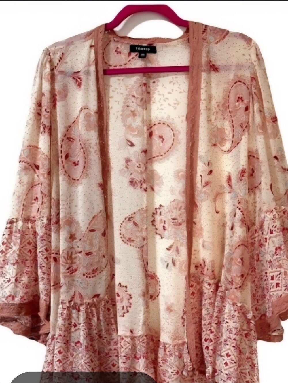Torrid Sheer Floral Paisley Kimono in Blush and Cream Size 0... SOLD OUT!
